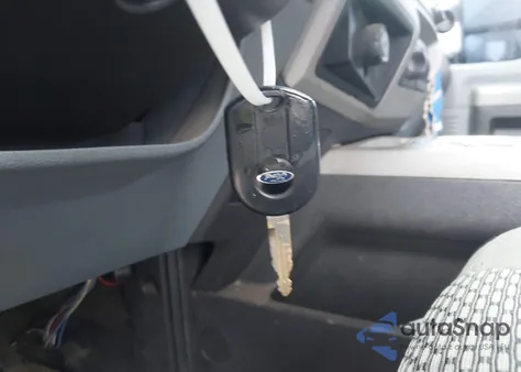 2014 Ford F-250 Xlt from USA, damaged, VIN 1FT7W2BT8EEA01598